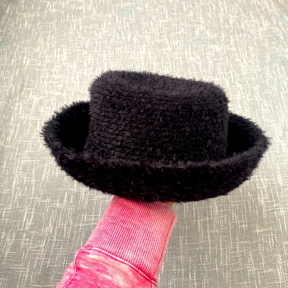 August Accessories Fuzzy Black Bucket Hat